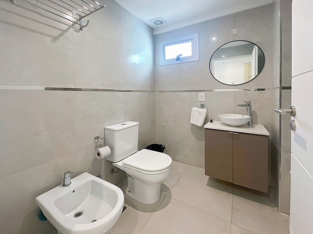 Ayres Suites Moreno