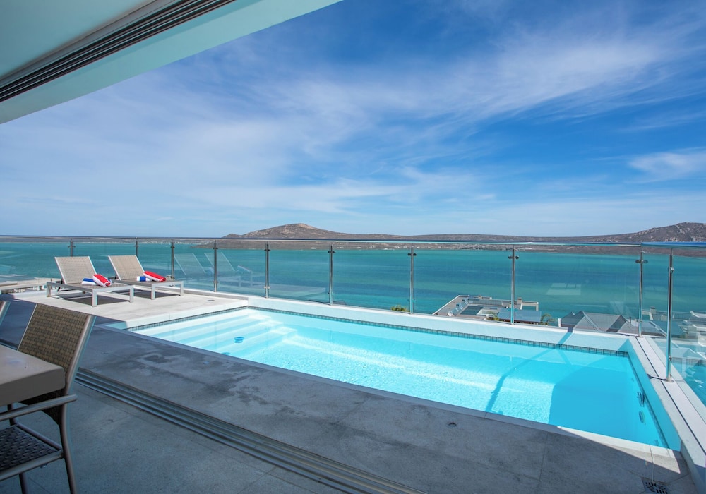 The View Langebaan with Heated Pool