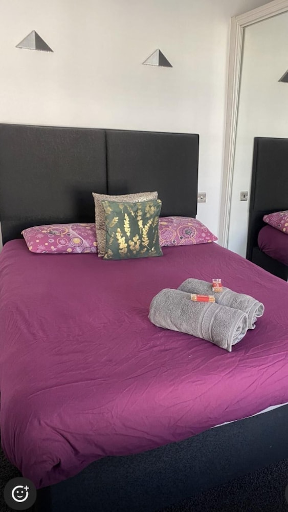 Darlington Delight - Spacious 3 Bedroom House