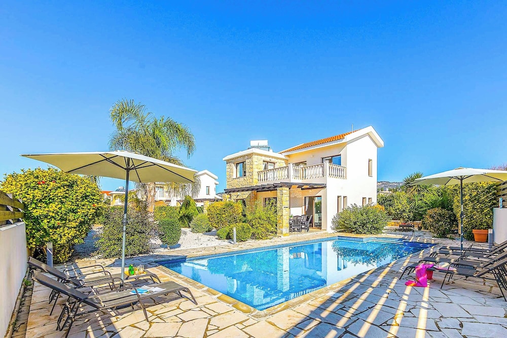 Villa Eliza