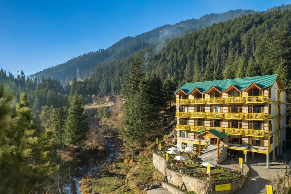 The Hosteller Manali, Old Manali