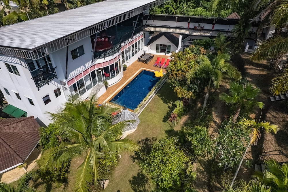 Villa Nap Dau 10 Bedrooms