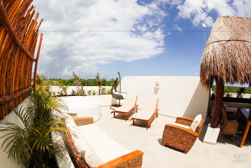 Cancun Vacations - Villa Puerta Zama 2 BR with big terrace in Tulum by Happy Address - Property Image 5