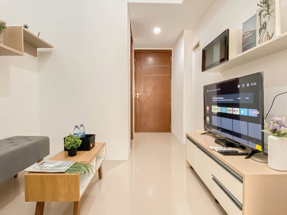 1Br At Vittoria Residence Apartment Near Puri Indah Mall