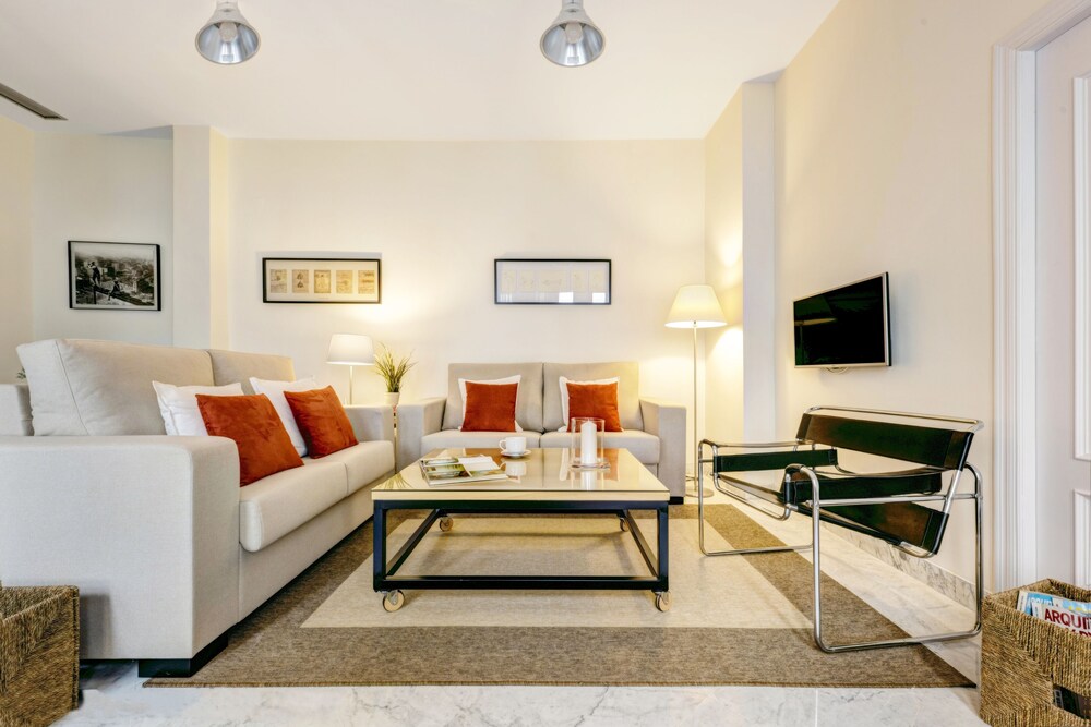 Genteel Home Tomás de Ibarra view 5