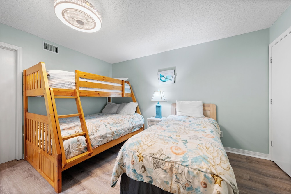 Harbor Place 310