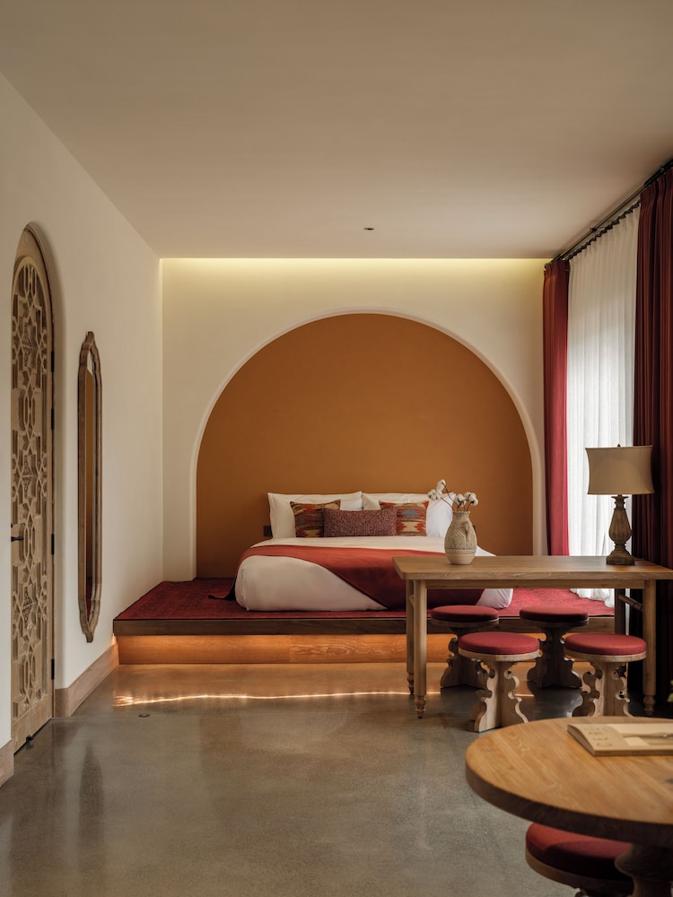 Rizamat Manor Bed&Breakfast