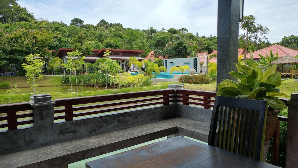 Arthaya Villas