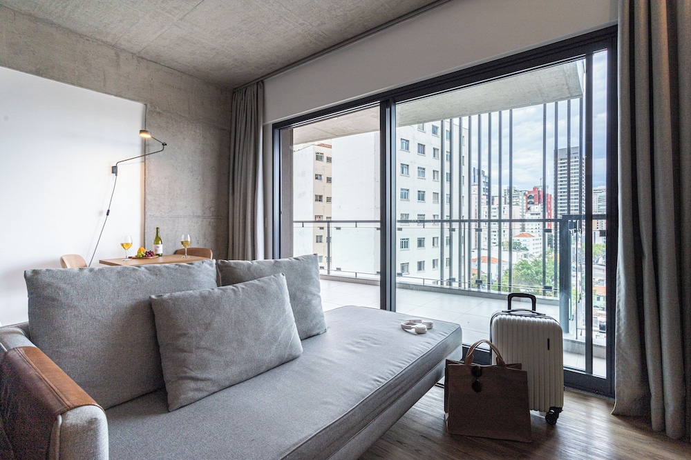 Ayra Pinheiros - Apartamentos com vista incrível para São Paulo ao lado da Rebouças e Faria Lima