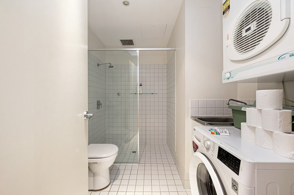 Chic Apartment in Heart of Adelaide