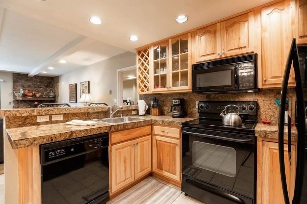 Vail Ski Resort - Villa Cortina Condos