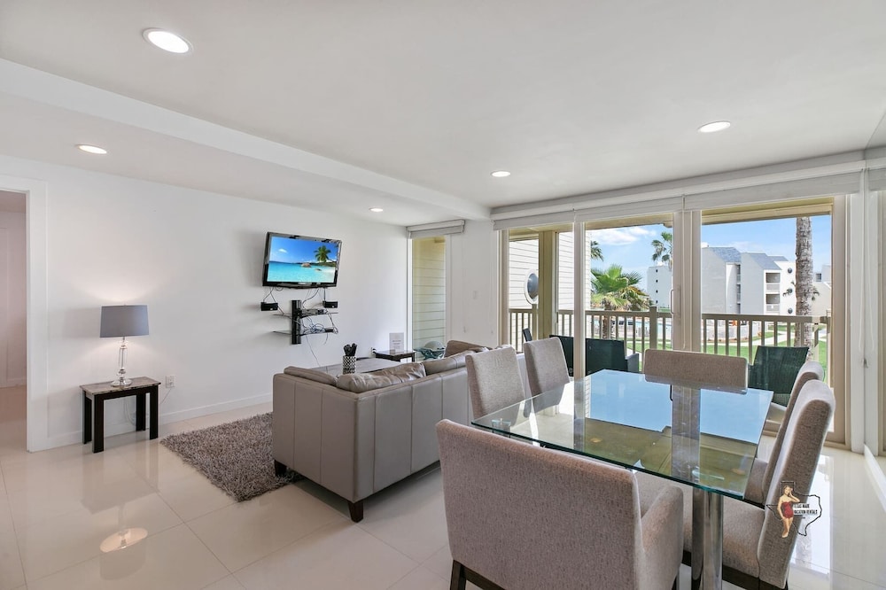 Bahia Mar Solare Resort Condos