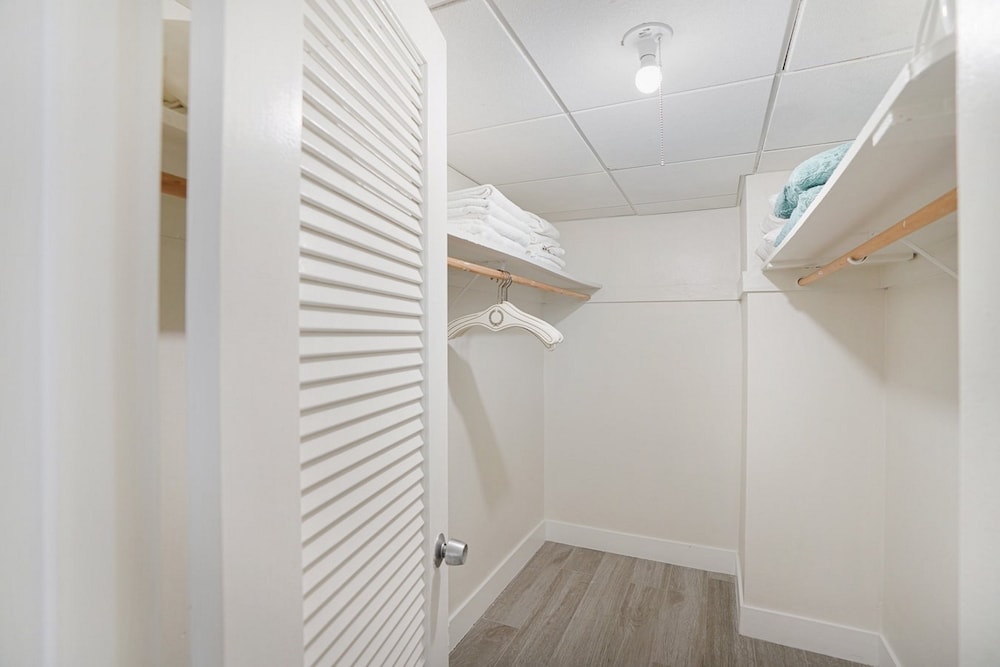 GLOBALSTAY Tides Hollywood Beach Retreat