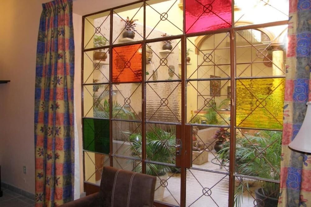 Alebrije Hotel Boutique - Property Image 8