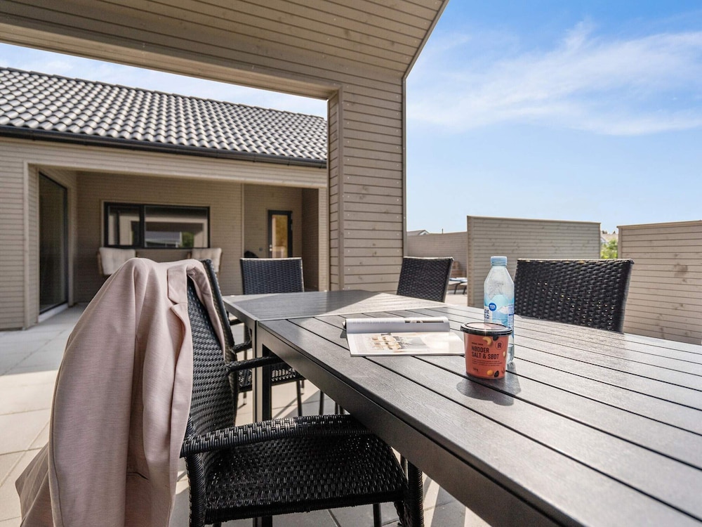5 Star Holiday Home in Norre Nebel