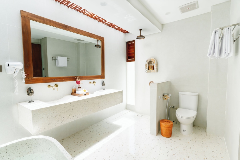 Luxury Noah Villa