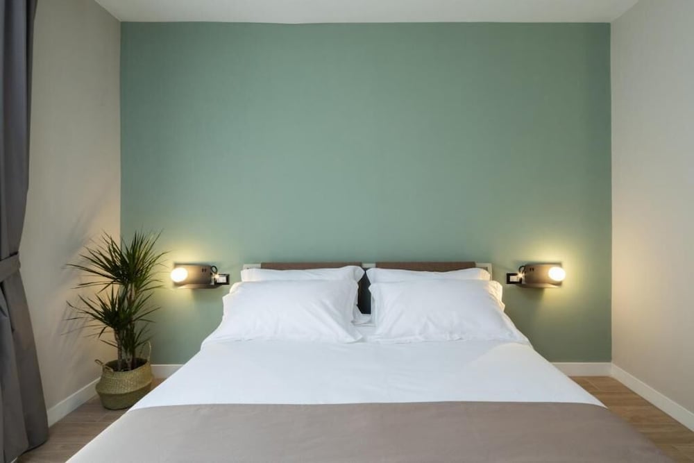 Alma Suites