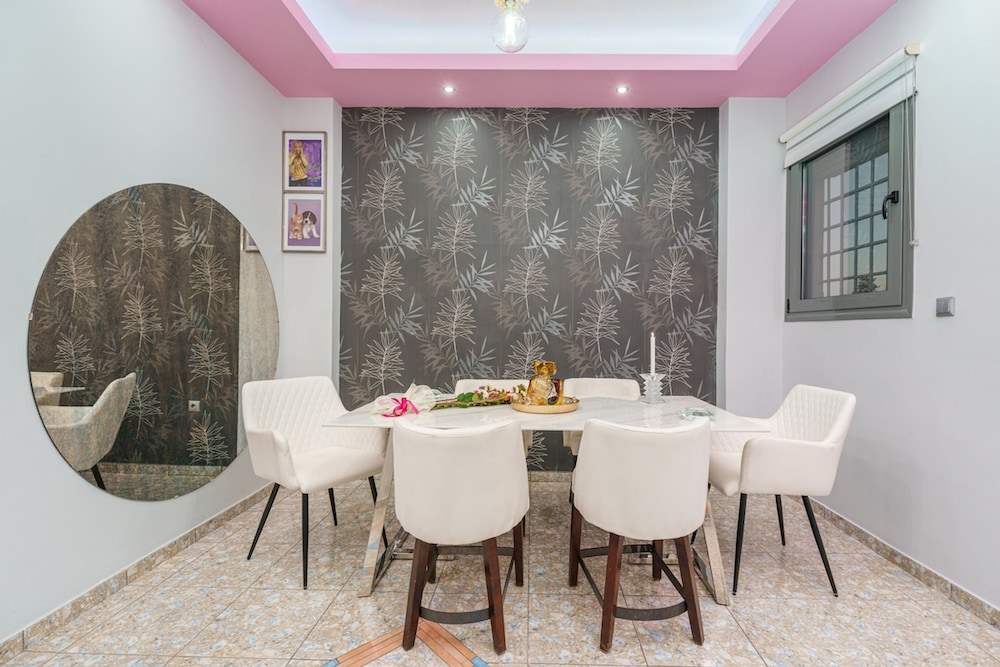 Gazi Suite With Private Rooftop