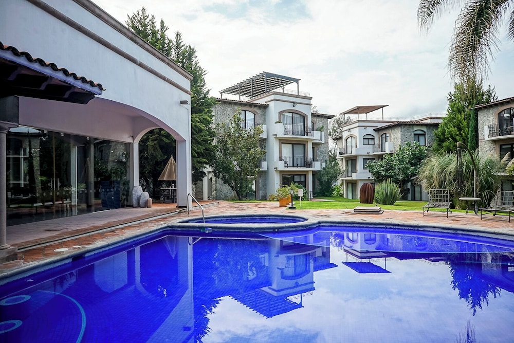 Prime Location w Amenities in San Miguel