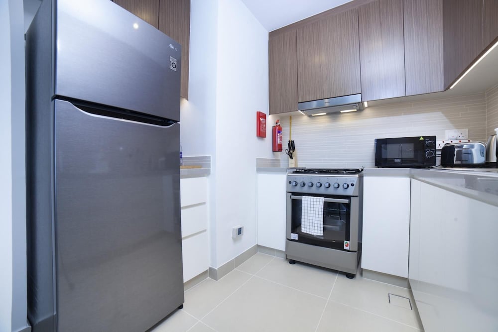 Unit 209 52 42 Tower 1
