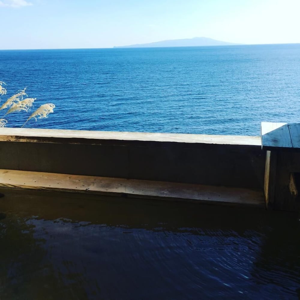 Hoshi Hotel