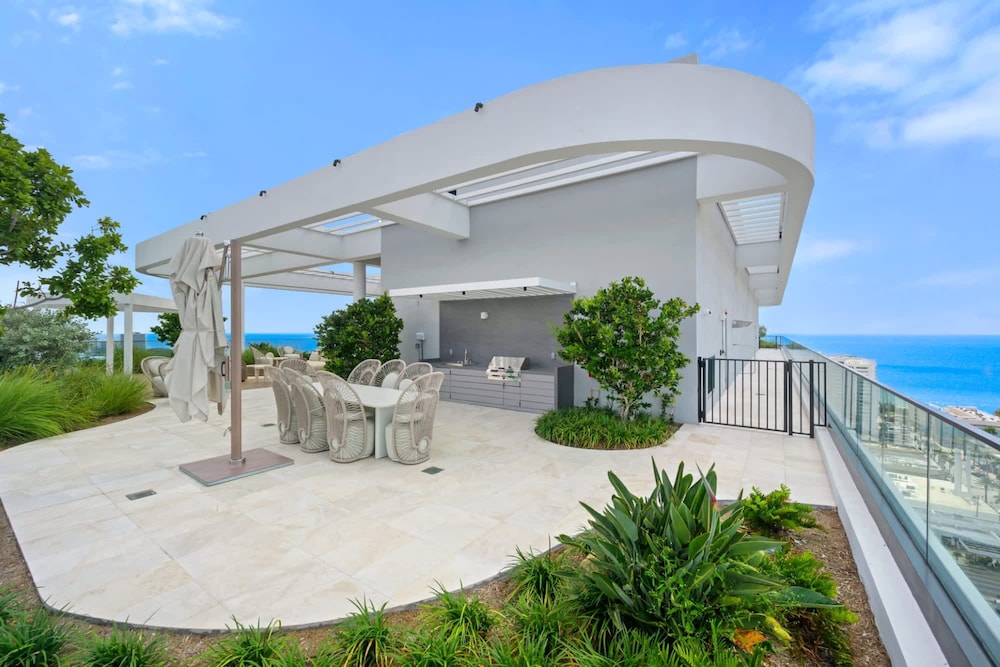 NOK Fantastic 1 BR Den in Miami