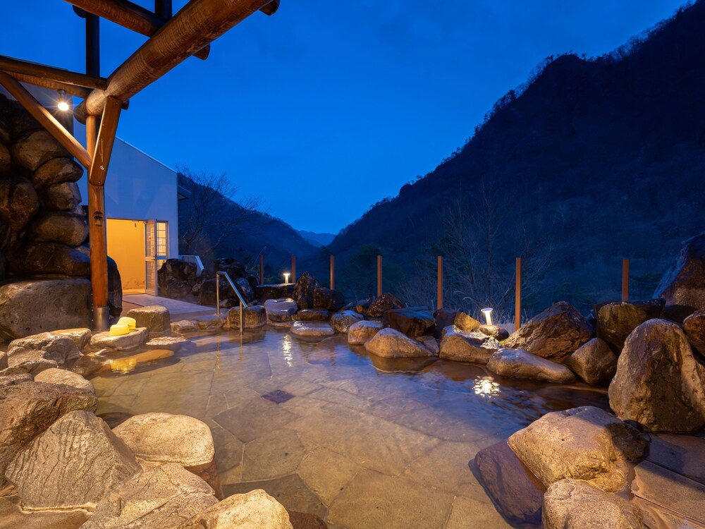 Ashionoyado Kajika