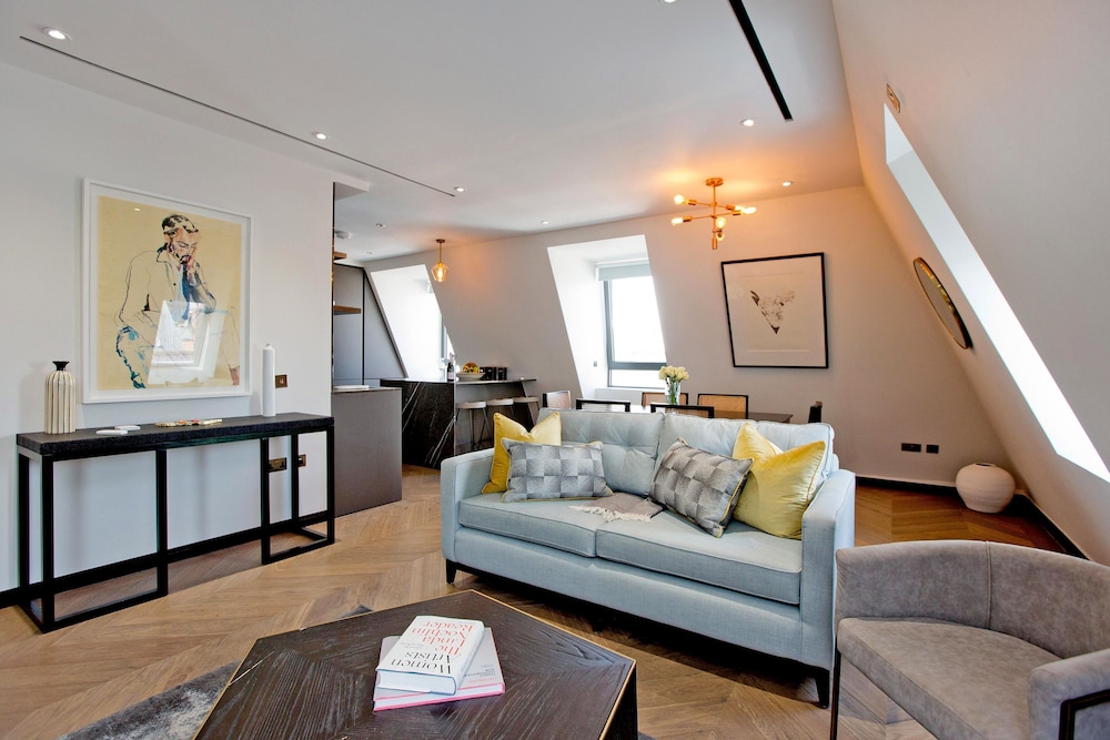 2-bed Deluxe Apt 519
