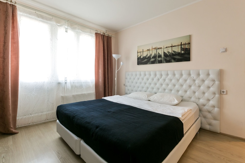 MaxRealty24 Skhodnenskaya 27 Standard