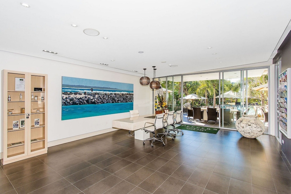 Luxury Apartments on Bells Boulevard
