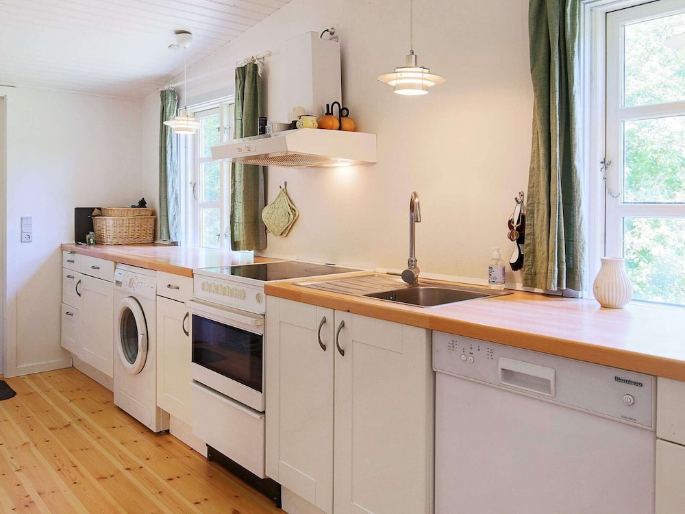 7 Person Holiday Home in Rorvig view 3