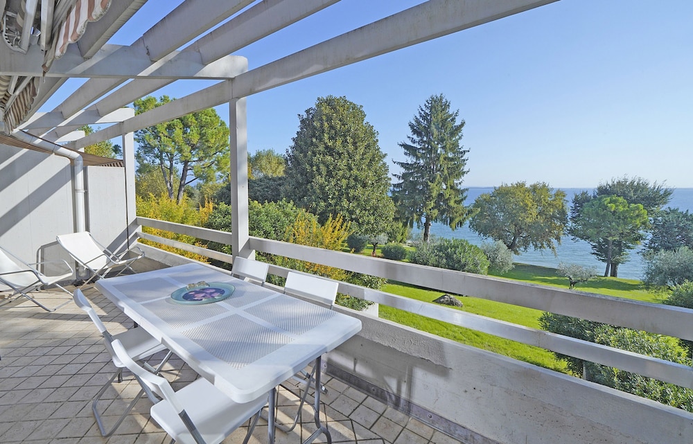 Il Melagrano A12 by Wonderful Italy
