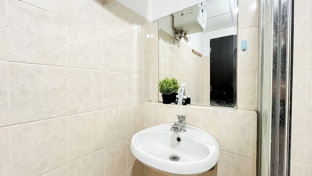 Cozy 1Br Apartment At The Wave Kuningan