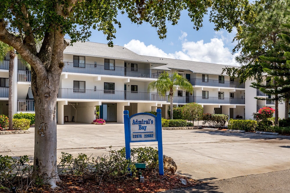 Admirals Bay Fort Myers