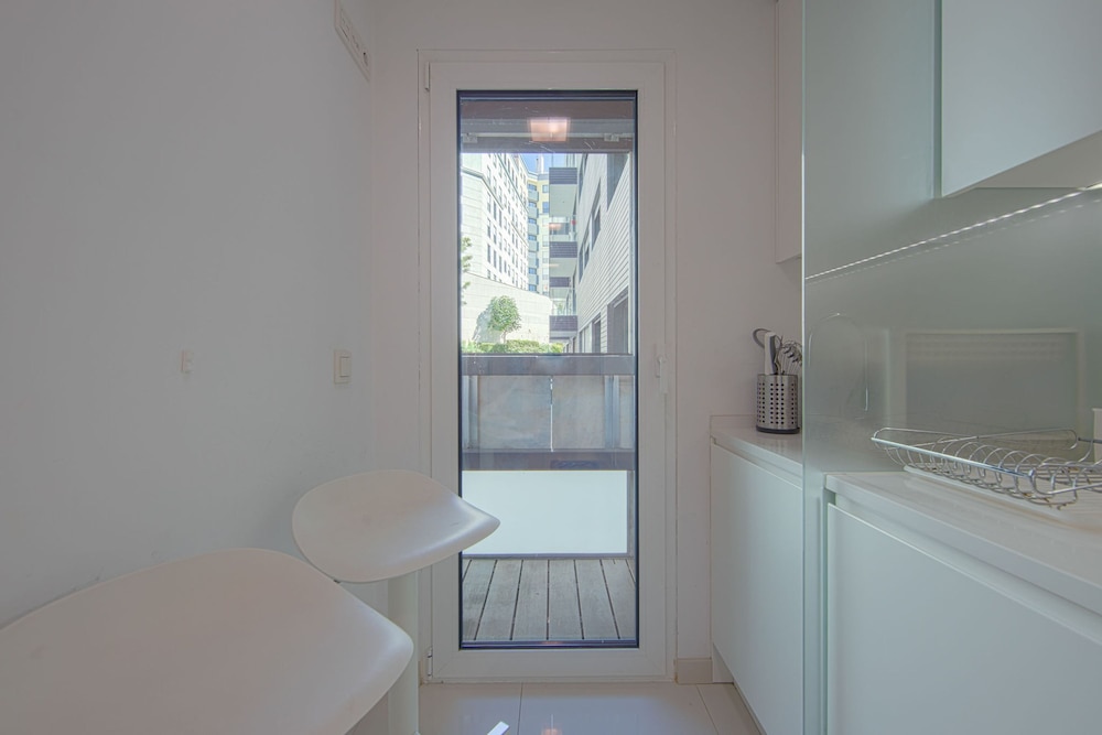 Benfica Prime Terrace II by Homing