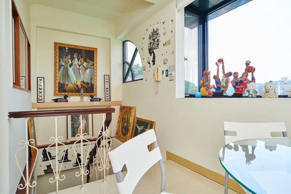 Peace Art Villa