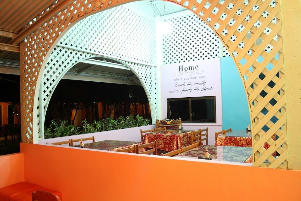 Baan Dahla Resort