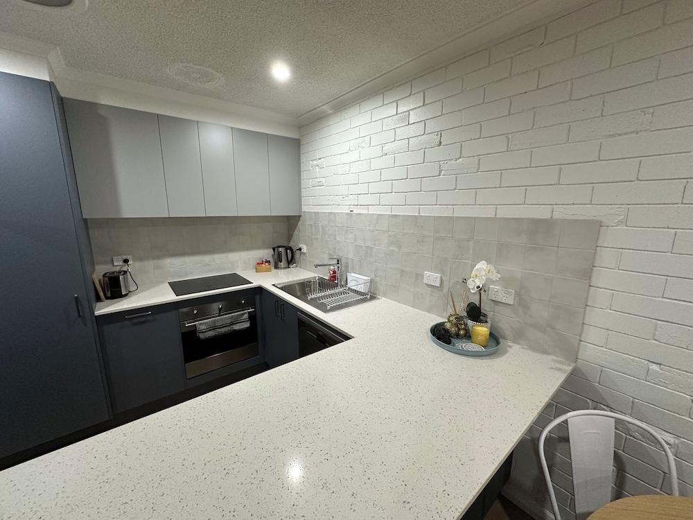 Central Cullen Apartments