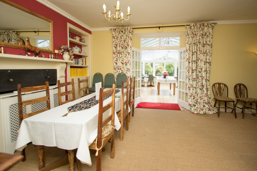 Polraen Country House