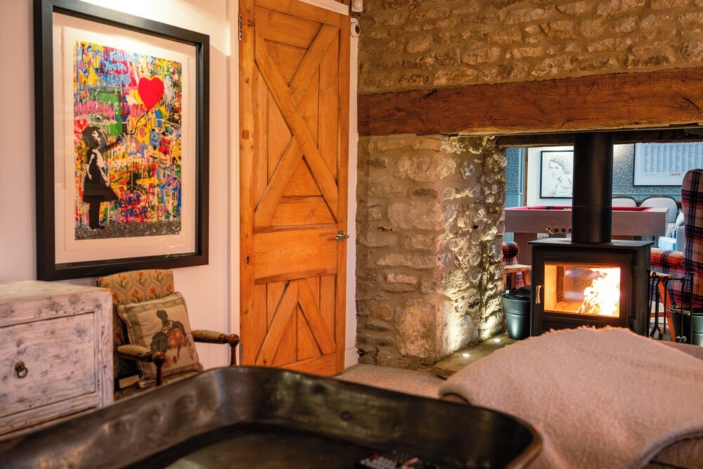 Stunning 6 BB Cottage & Annexe