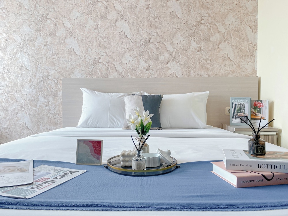 Modern Style Studio Apartment Grand Kamala Lagoon