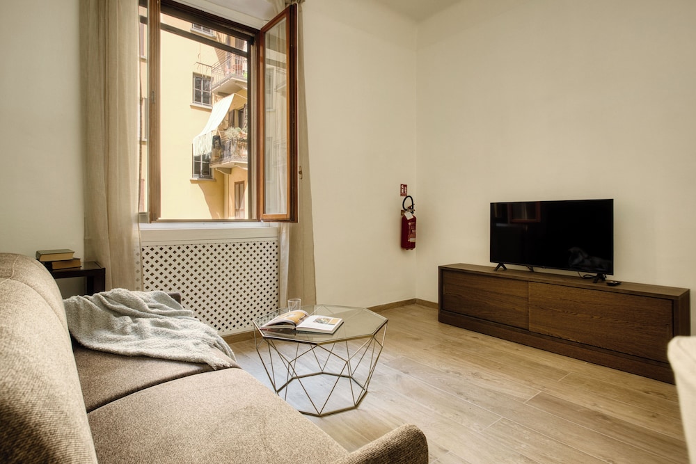 Modern flat near the Centre of Milan
