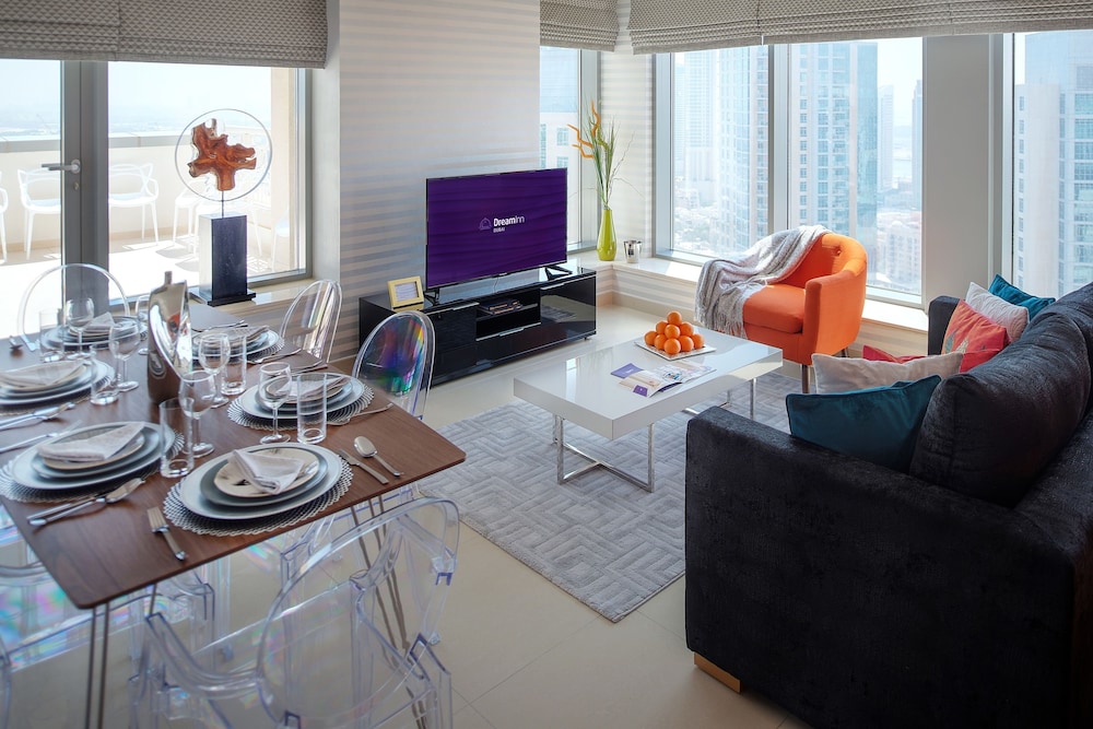 Dream Inn Dubai – 29 Boulevard with Private Terrace