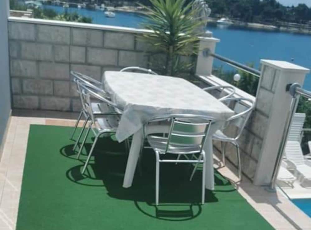 Apartments Bilić Trogir