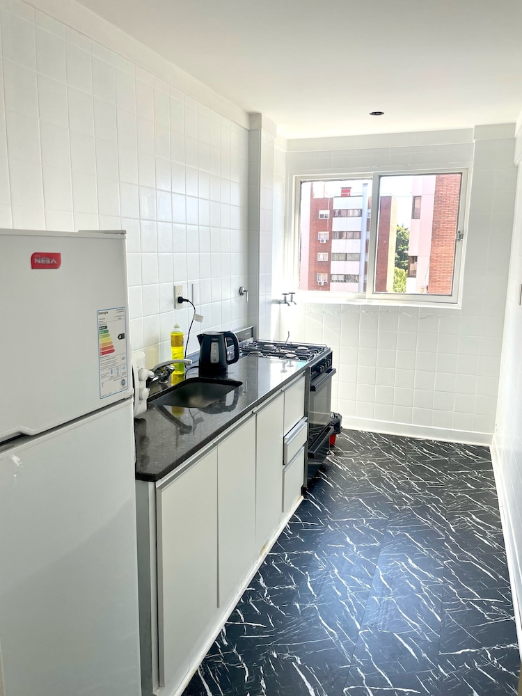 Golf Tower Suites & Apartments