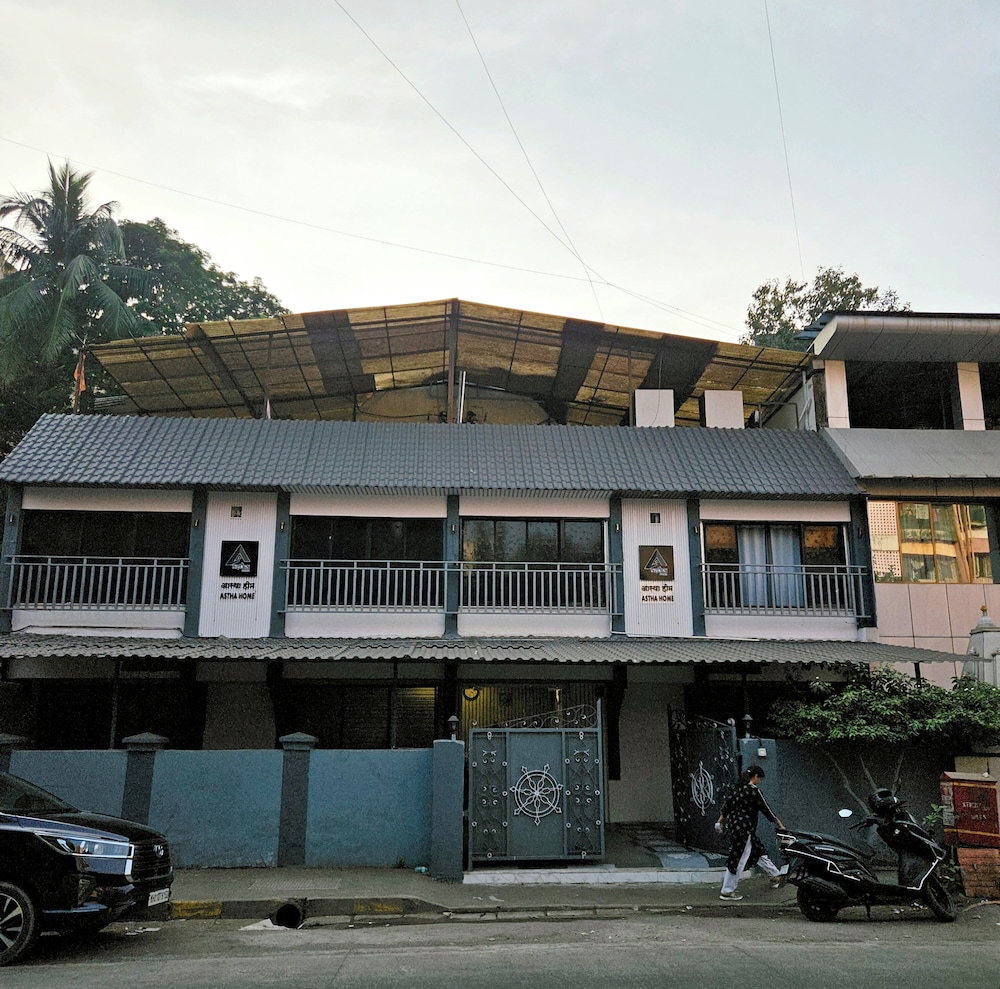 Astha Home Shared Pool Rooms