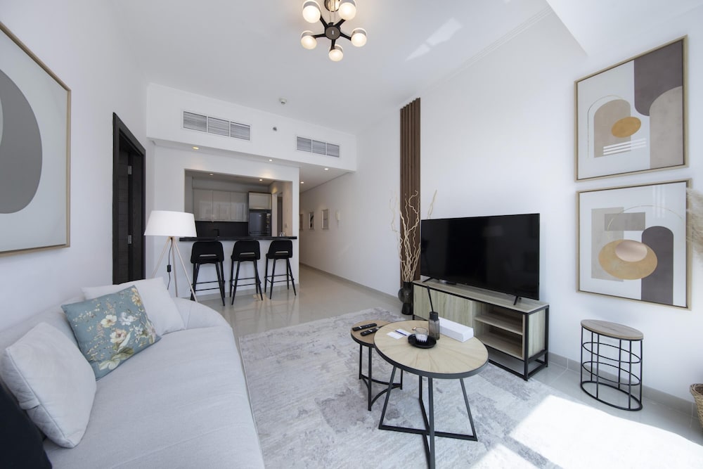 Chic Comfy 1BR in Dubai Marina