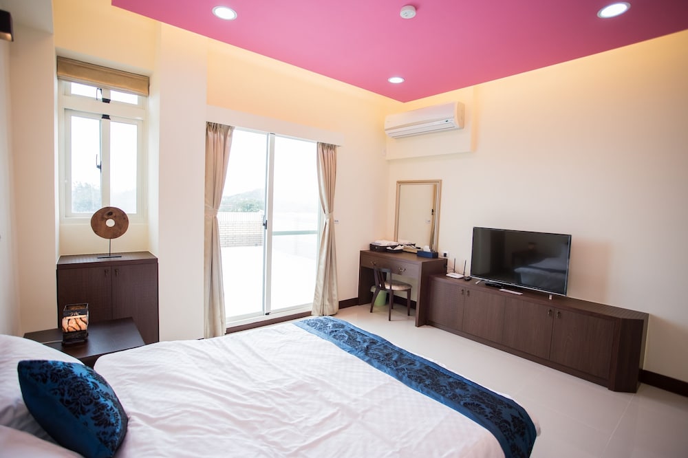 Village150 B&B
