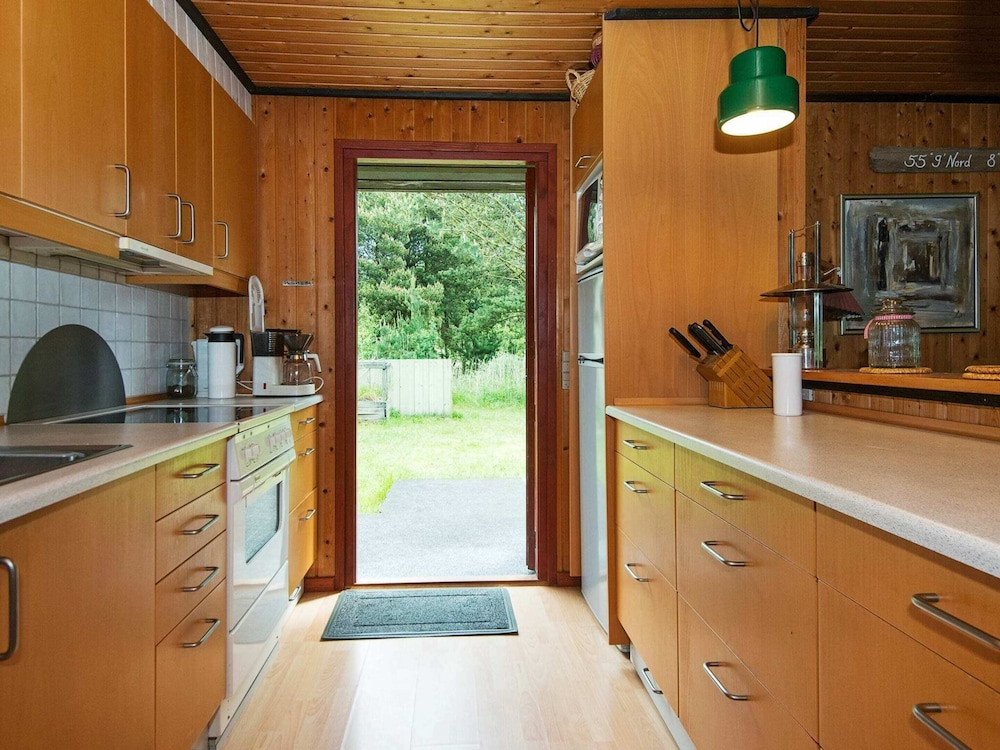 6 Person Holiday Home in Romo view 2