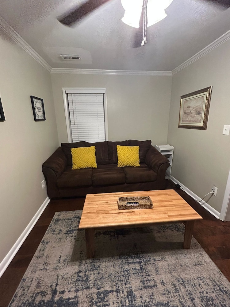 Schiffman Northeast Nook